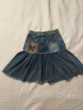 ROMWE Blue Denim Butterfly Pleated Skirt